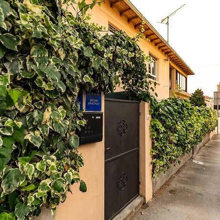 Colosseum Garden Studio Apartments Pula Luaran gambar