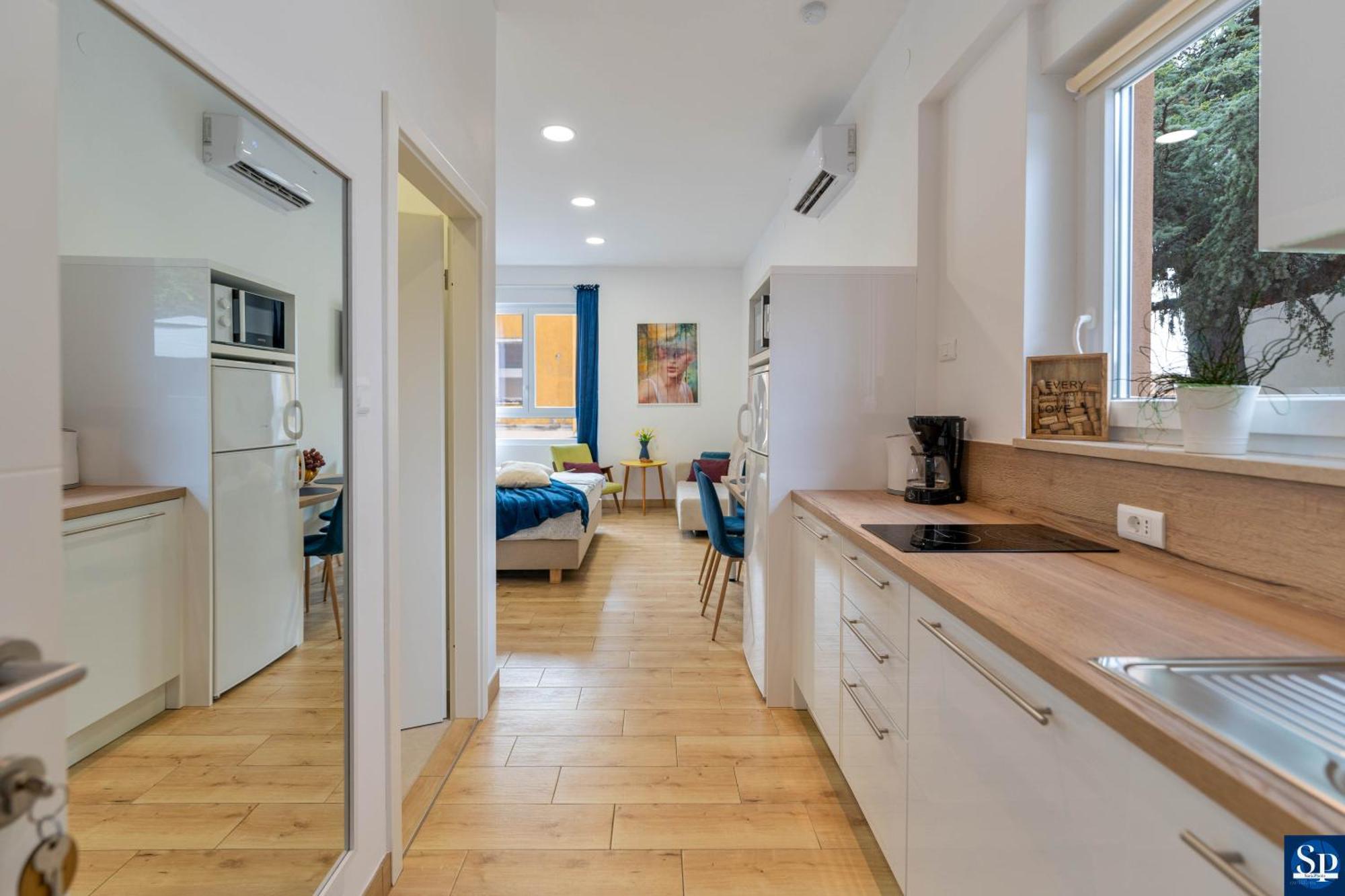 Colosseum Garden Studio Apartments Pula Luaran gambar
