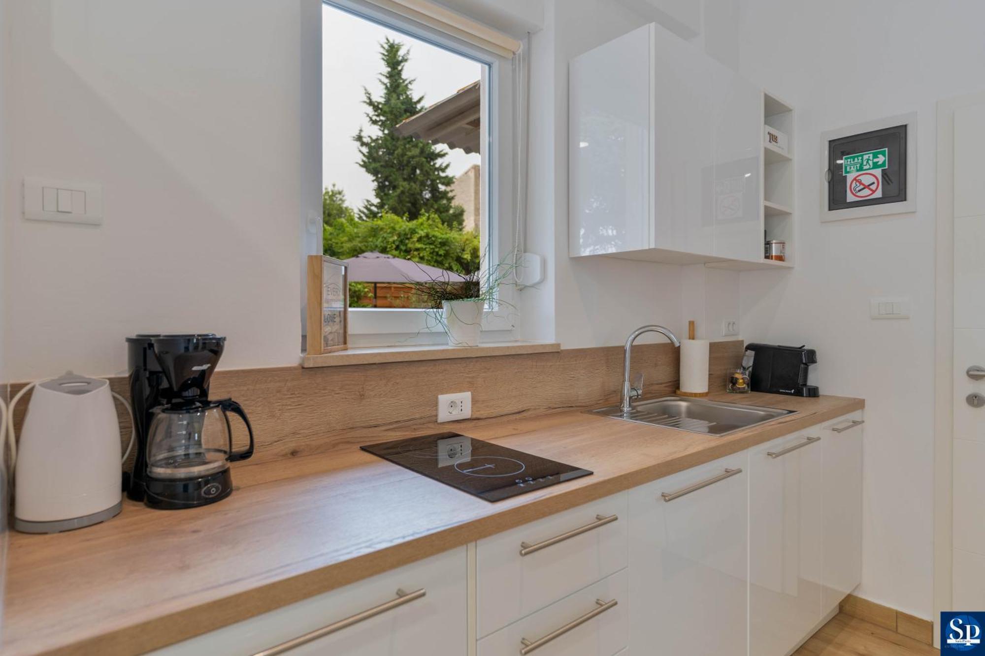 Colosseum Garden Studio Apartments Pula Luaran gambar