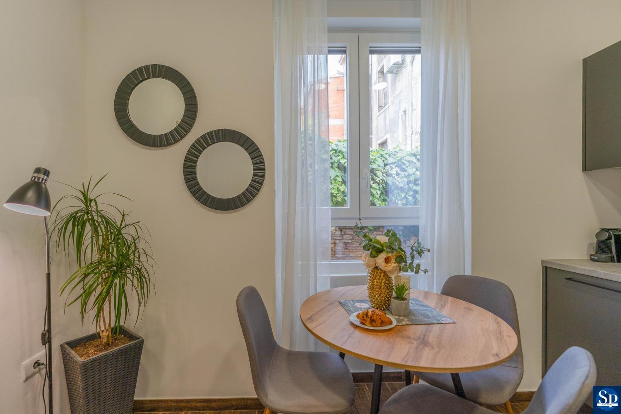 Colosseum Garden Studio Apartments Pula Luaran gambar