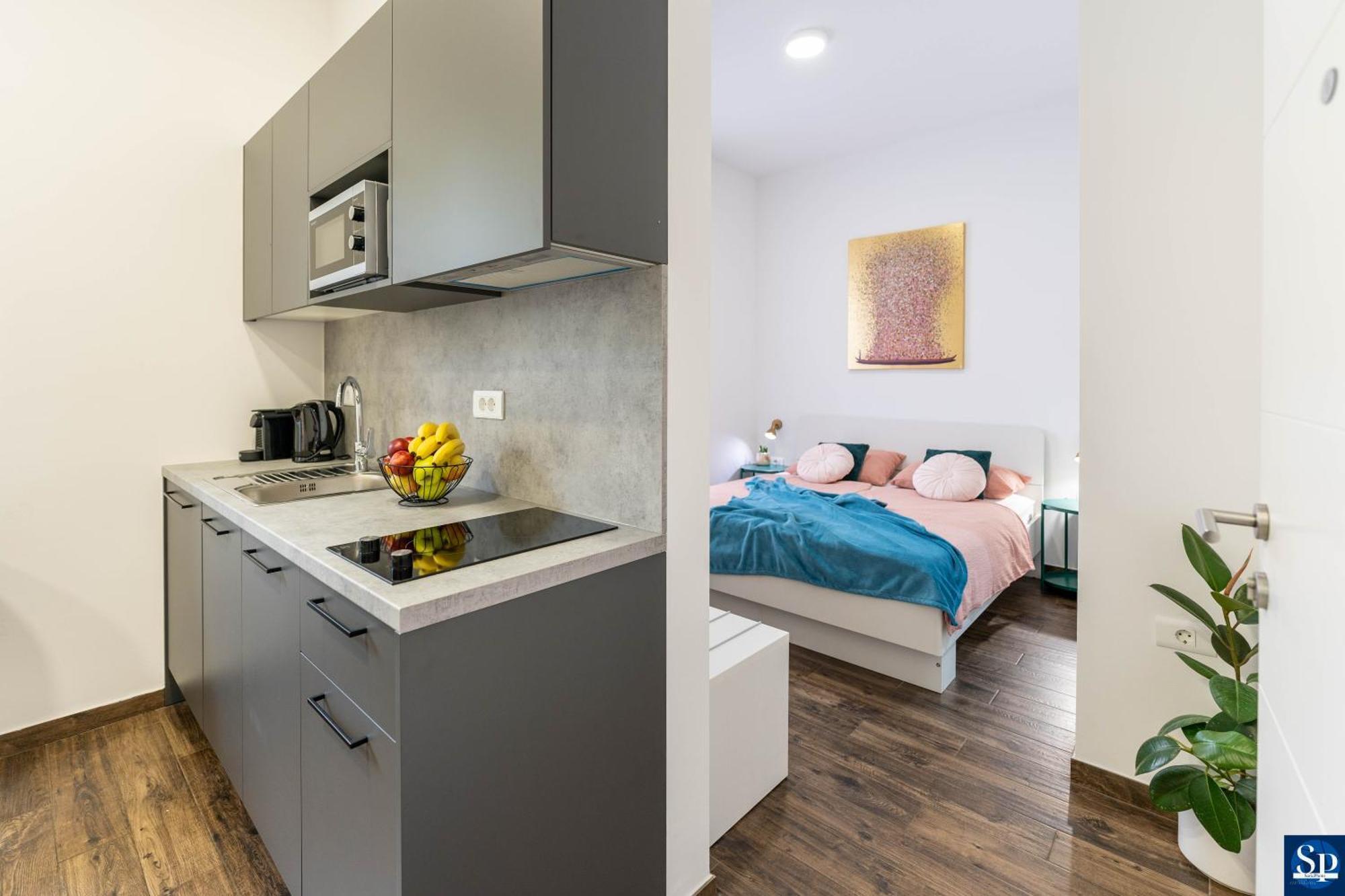 Colosseum Garden Studio Apartments Pula Luaran gambar