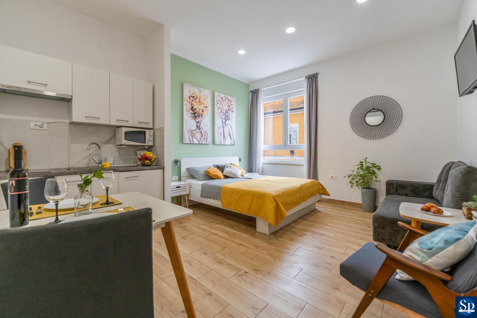 Colosseum Garden Studio Apartments Pula Luaran gambar