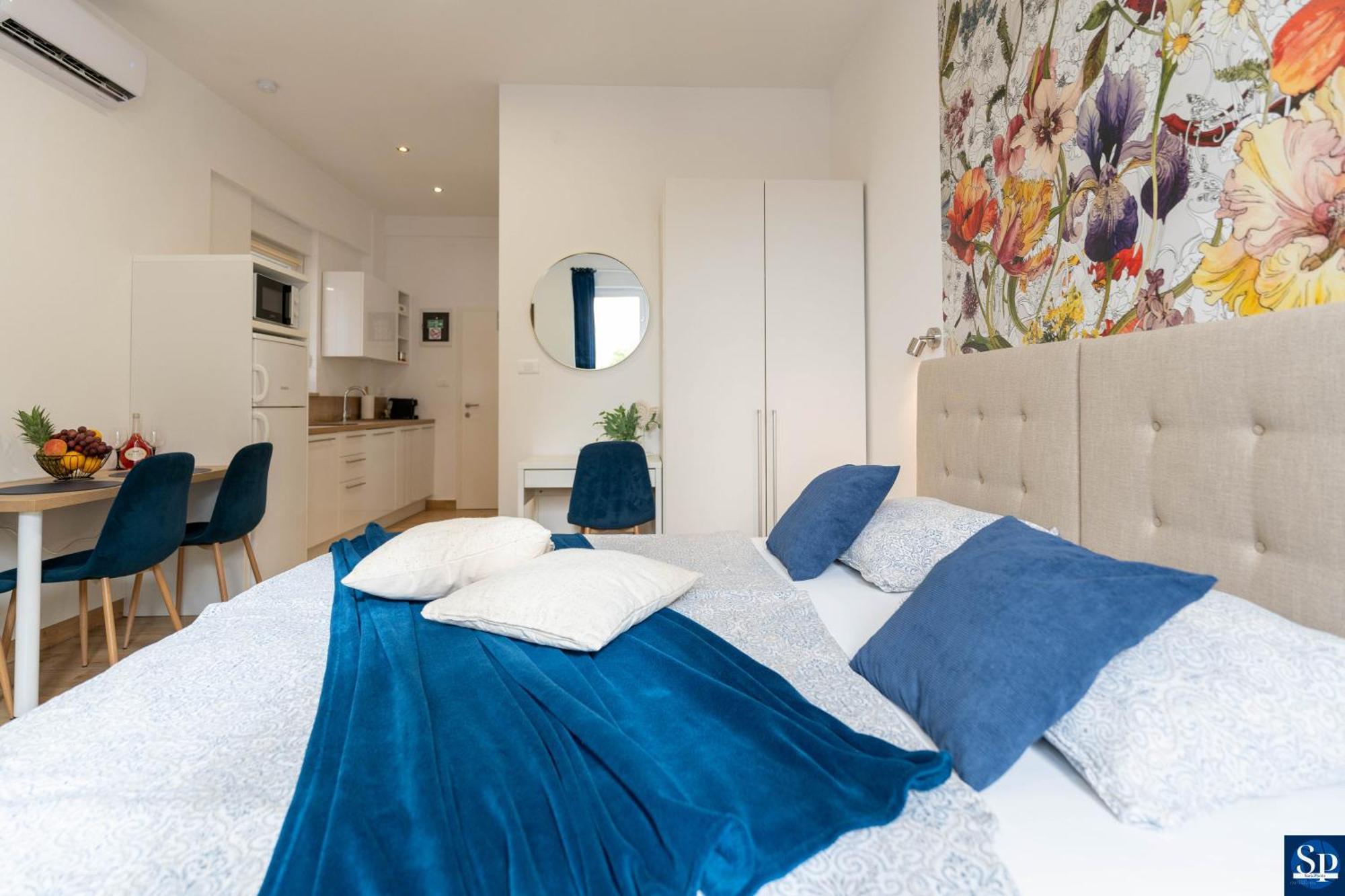 Colosseum Garden Studio Apartments Pula Luaran gambar