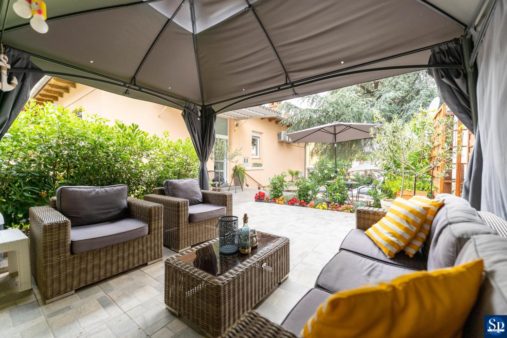 Colosseum Garden Studio Apartments Pula Luaran gambar